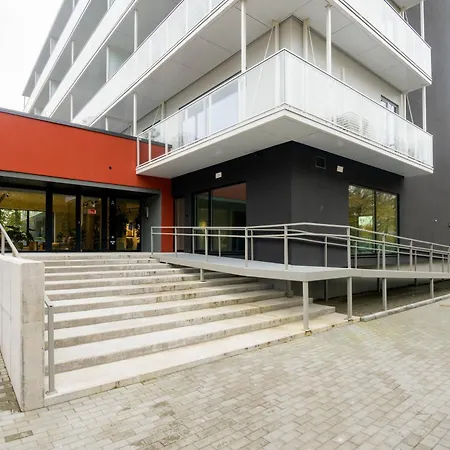 Modern Close To And Spas