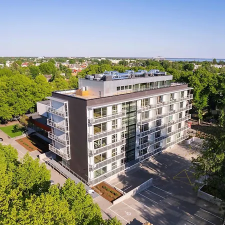 Apartment Modern Close To And Spas